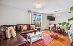 8384 Brockham Dr, Alexandria, VA 22309