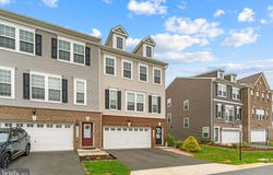 10614 HINTON Way, MANASSAS, VA 20112