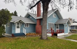307 Main Ave E, Rolla, ND 58367