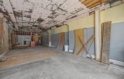 726 12th St, BellePlaine, IA 52208
