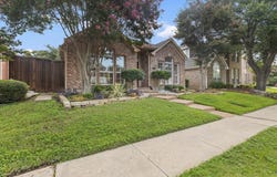 225 Wellington Road, Irving, TX 75063