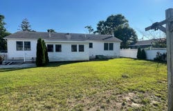 21 Locust Rd Road, Villas, NJ 08251