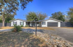 402 Laurel HL, San Marcos, TX 78666