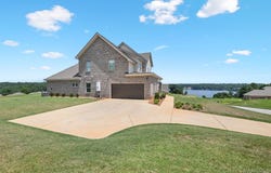 13 Riverhills Drive, Tallassee, AL 36078