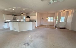 715 W 33rd Street, Hastings, NE 68901
