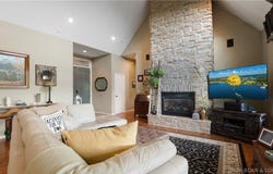 1883 Thunder Mountain Road, Camdenton, MO 65020