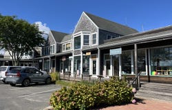 79 Beach Road, Vineyard Haven, MA 02568