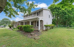 12385 Omar Drive NE, Hartville, OH 44632
