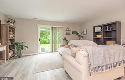 4 FRANKLIN SQUARE, BERLIN, MD 21811