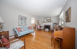 33 RITTENHOUSE ROAD, BROOMALL, PA 19008