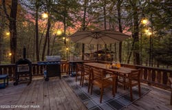 22 Mountain Glen Drive, Clifton Township, PA 18424