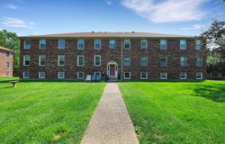 1008 Lake Way, Louisville, KY 40222