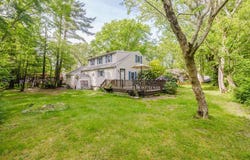 13 Luscomb Ln, New Bedford, MA 02745