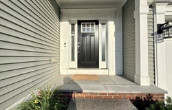 99 Brookview Rd, Franklin, MA 02038