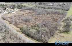 1399 Woods Cove Road, Scottsboro, AL 35768