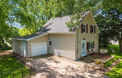 3320 IRIS Court, GREEN BAY, WI 54311-7639