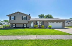 127 Edgefield Drive, Elyria, OH 44035