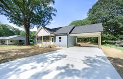 307 Cavender Street, LaFayette, GA 30728