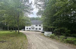 34 Middle Ridge Road, Bridgton, ME 04009