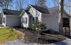 789 N Falling Waters, Demorest, GA 30535