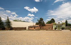 9 NM 150, El Prado, NM 87529