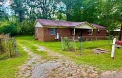 715 Sherman Avenue, Thomasville, AL 36784