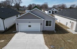 1003 Willow Drive, Manning, IA 51455