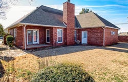 101 SE 27th Street, Moore, OK 73160