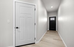 4013 Crossing St SW, Minot, ND 58701
