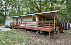 195 Forest Trail, Leroy, MI 49655
