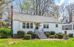 2328 Lyndhurst Avenue, Winston-Salem, NC 27103