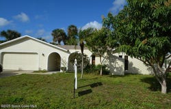 128 Crown Avenue NE, Palm Bay, FL 32907