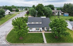 123 Clover Road, Hannibal, MO 63401