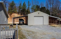 218 Mountain Rd, Grand Rivers, KY 42045