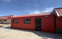 421 W Russworm Dr, Watonga, OK 73772