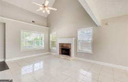 1705 Queen Victoria, Locust Grove, GA 30248