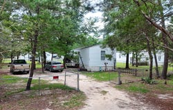 143 W Honeysuckle Street, DeFuniak Springs, FL 32433