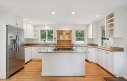 1048 Sawyer Road, Cape Elizabeth, ME 04107