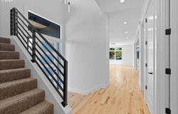 12 HIDALGO ST, Lake Oswego, OR 97035