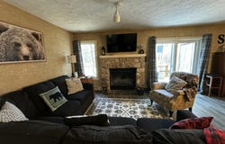33 Elevator, Lake Harmony, PA 18624