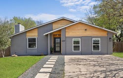 6809 Lunar DR, Austin, TX 78745