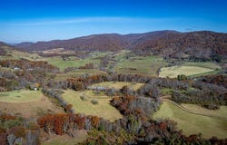 516 Cherrywood Ln., Independence, VA 24348