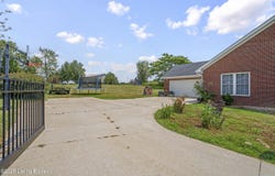 1003 Colvin Ct, Bloomfield, KY 40008