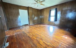 1218 Walnut Street, Hannibal, MO 63401