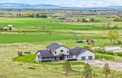 200 Miller Point Place, Belgrade, MT 59714