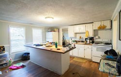 930 RUTLEDGE DRIVE, MIDFIELD, AL 35228