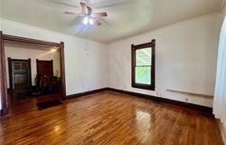 310 Vanburen Street, Versailles, MO 65084