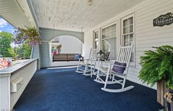 528 Parkview Avenue, Barberton, OH 44203