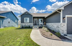 700 N Wakefield, Valley Center, KS 67147