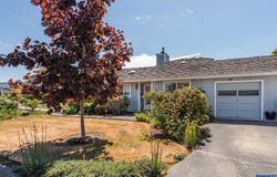 821 N Bakehouse Court, Sequim, WA 98382